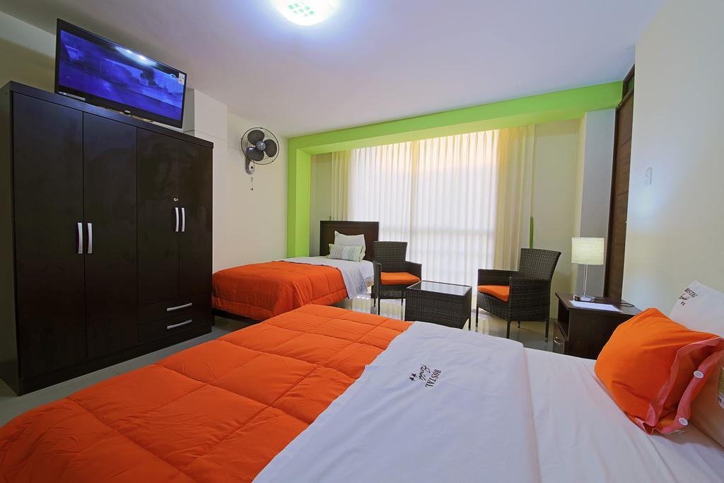 Hostal Florida Chiclayo Zewnętrze zdjęcie