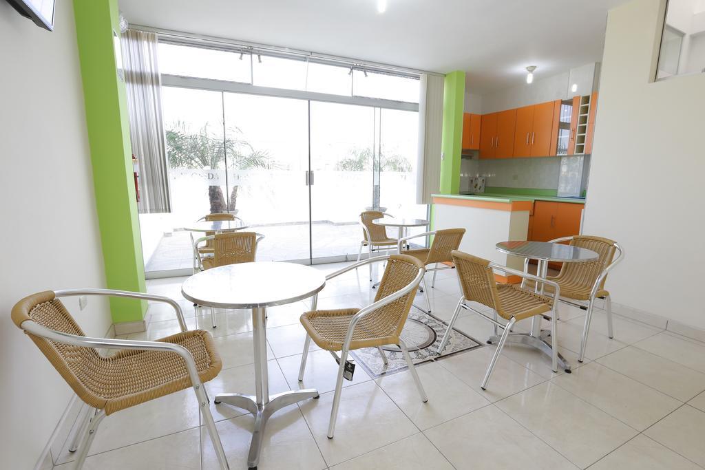 Hostal Florida Chiclayo Zewnętrze zdjęcie