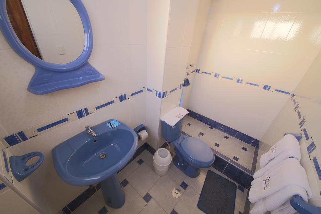 Hostal Florida Chiclayo Zewnętrze zdjęcie